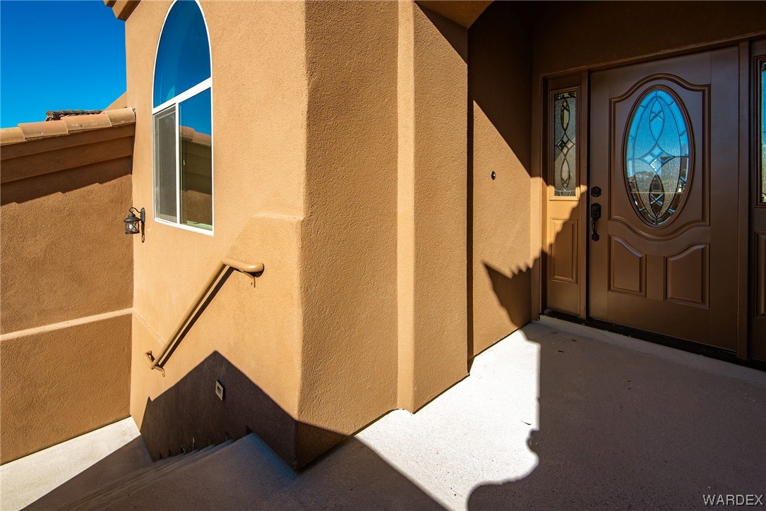 890 Florence Avenue 210