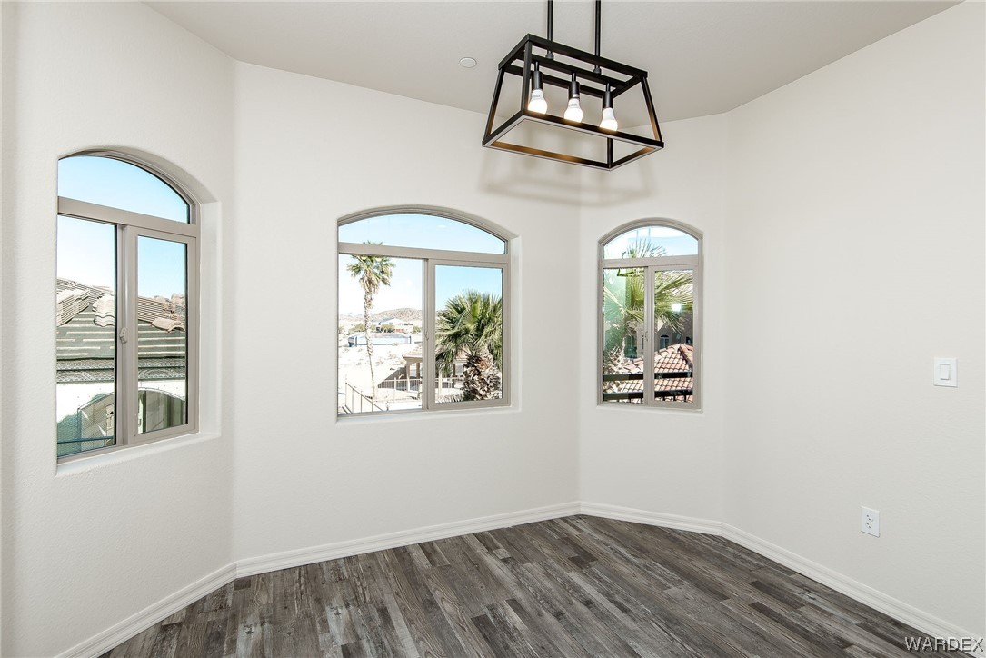 890 Florence Avenue 210