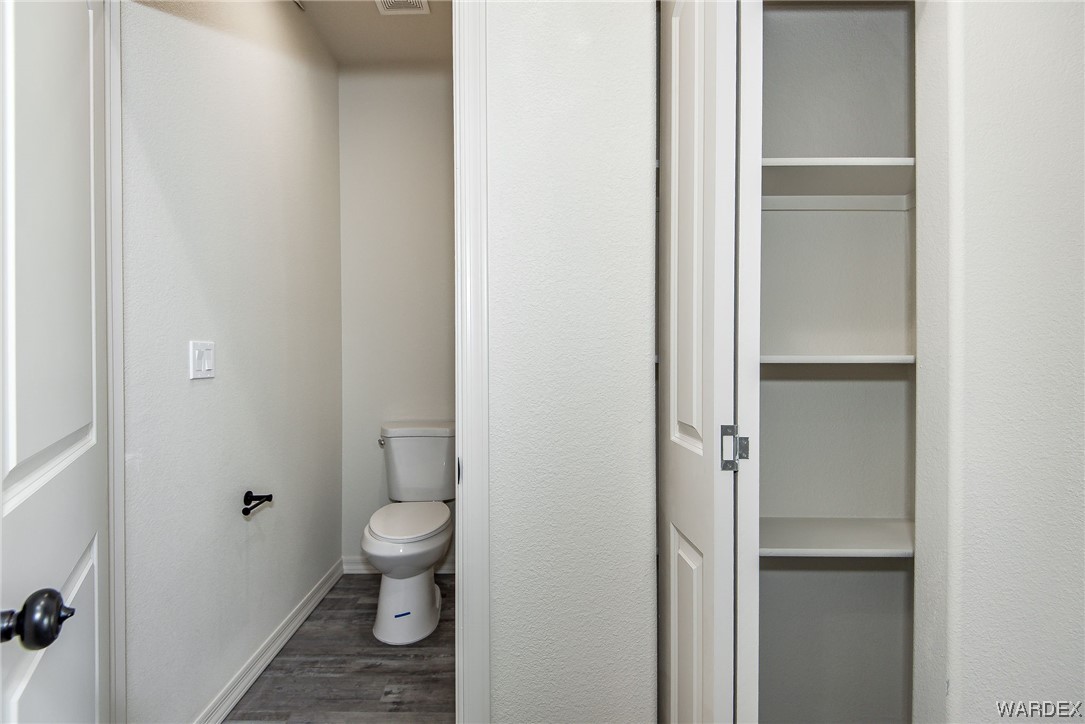 890 Florence Avenue 210