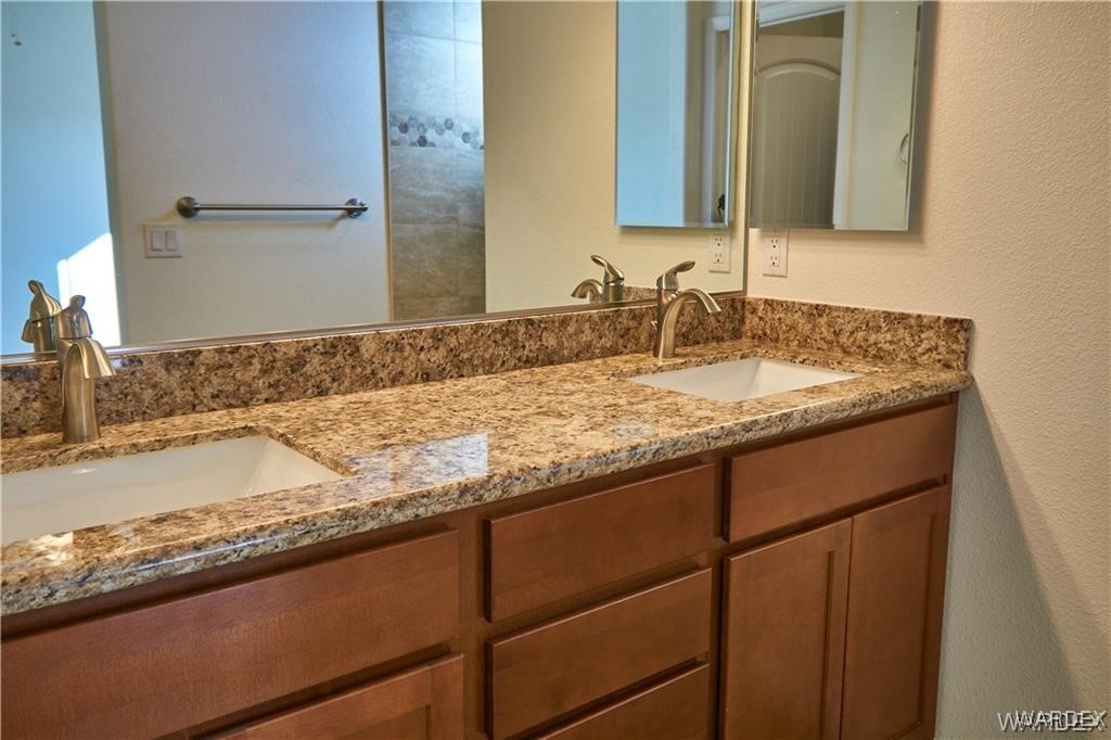 1860 E Winterhaven Drive