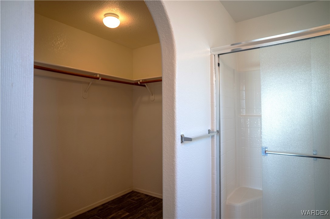 2298 E Oleander Drive