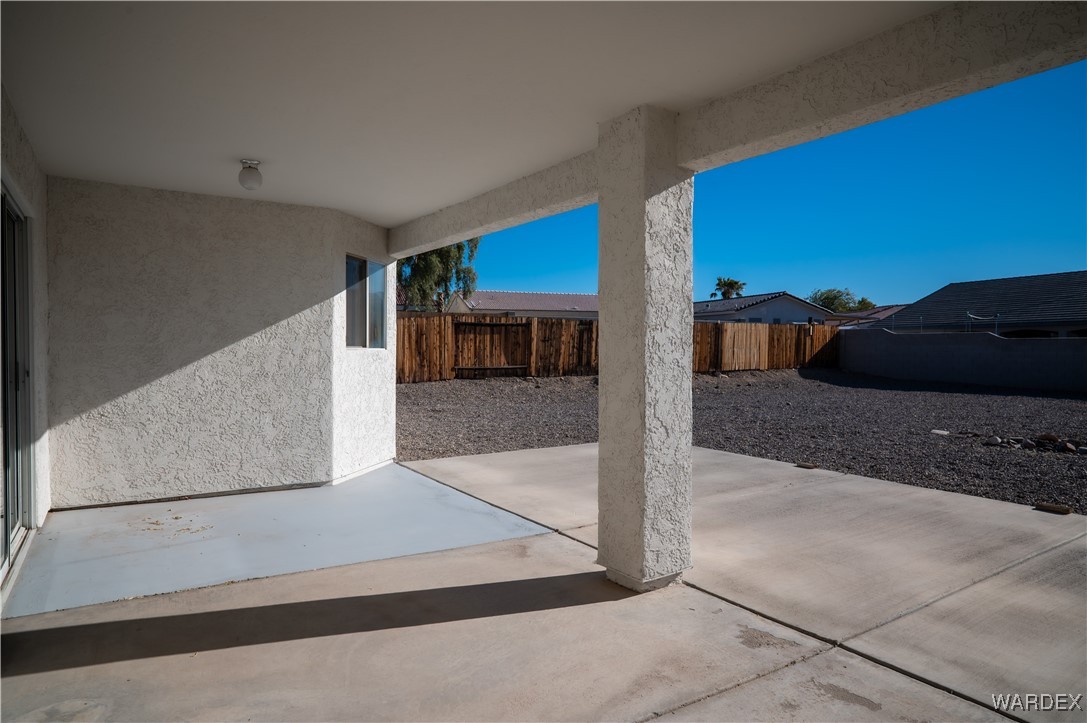 2298 E Oleander Drive