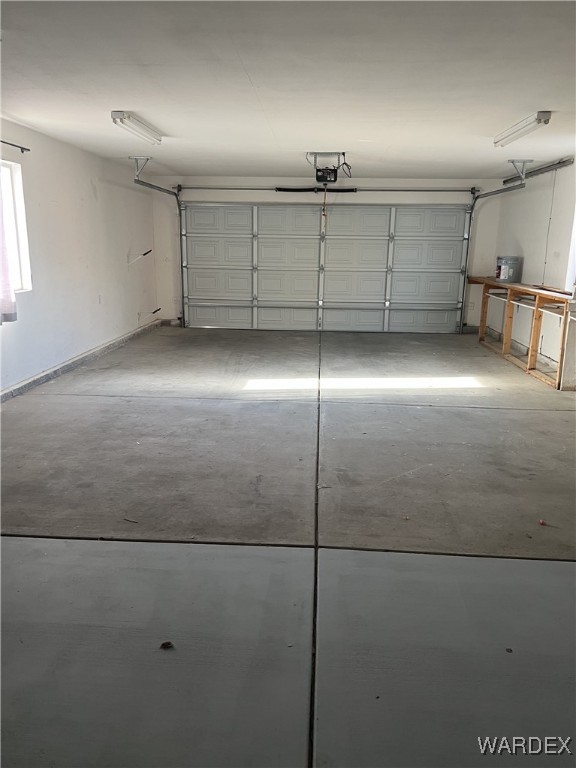 2298 E Oleander Drive