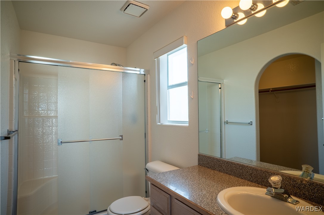 2298 E Oleander Drive