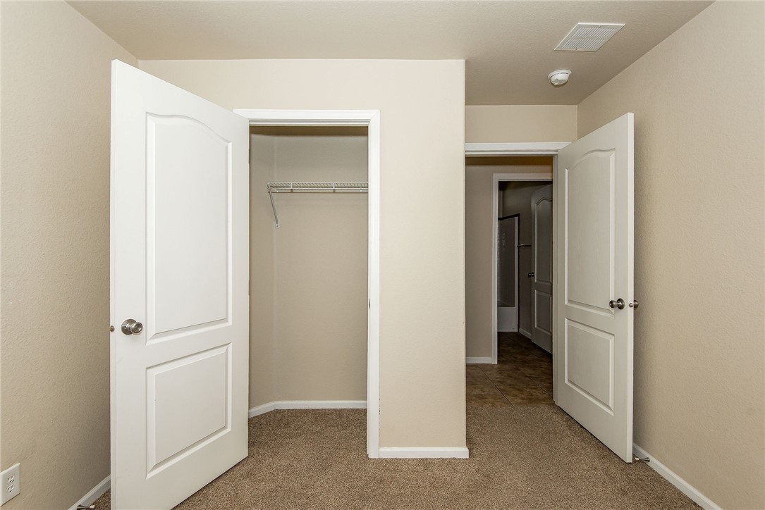 2066 E El Rodeo Road 34