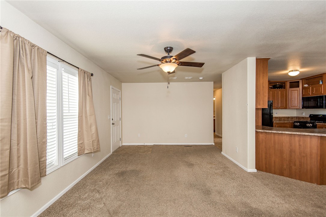 2066 E El Rodeo Road 34