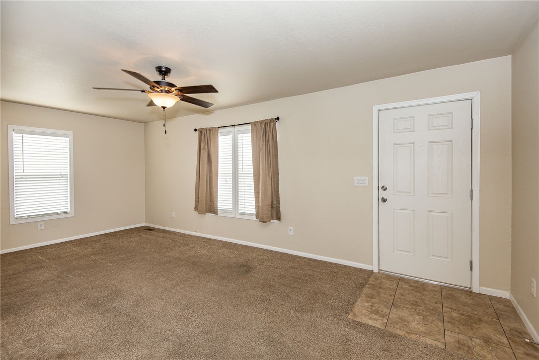 2066 E El Rodeo Road 34