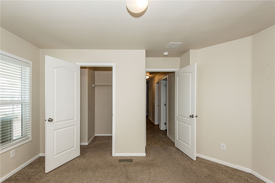 2066 E El Rodeo Road 34