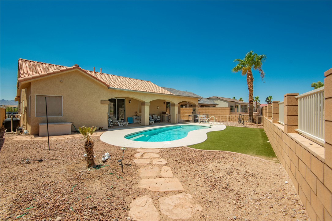5832 S Wishing Well Drive