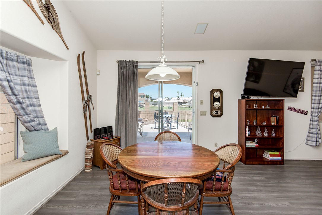 5832 S Wishing Well Drive