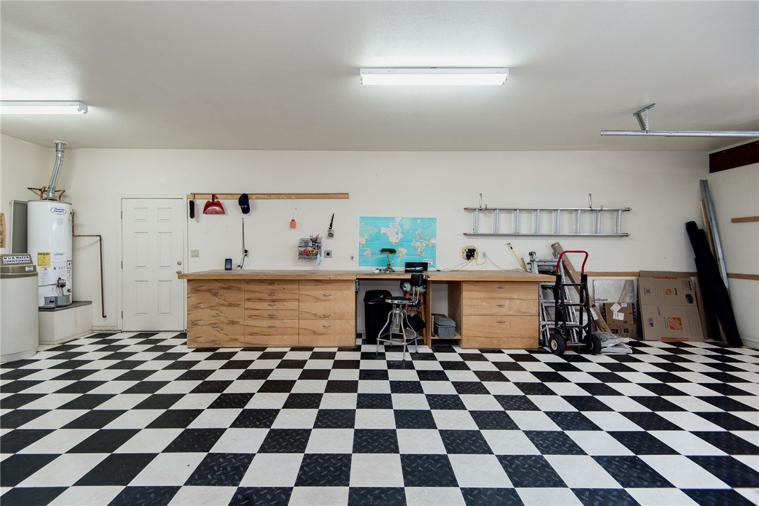 5832 S Wishing Well Drive