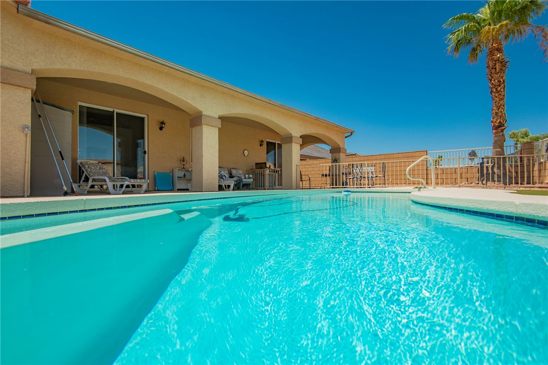 5832 S Wishing Well Drive