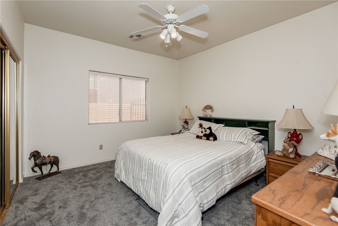 5832 S Wishing Well Drive