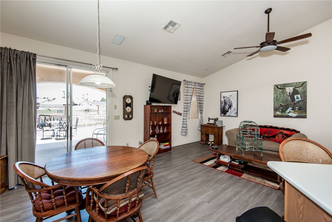 5832 S Wishing Well Drive