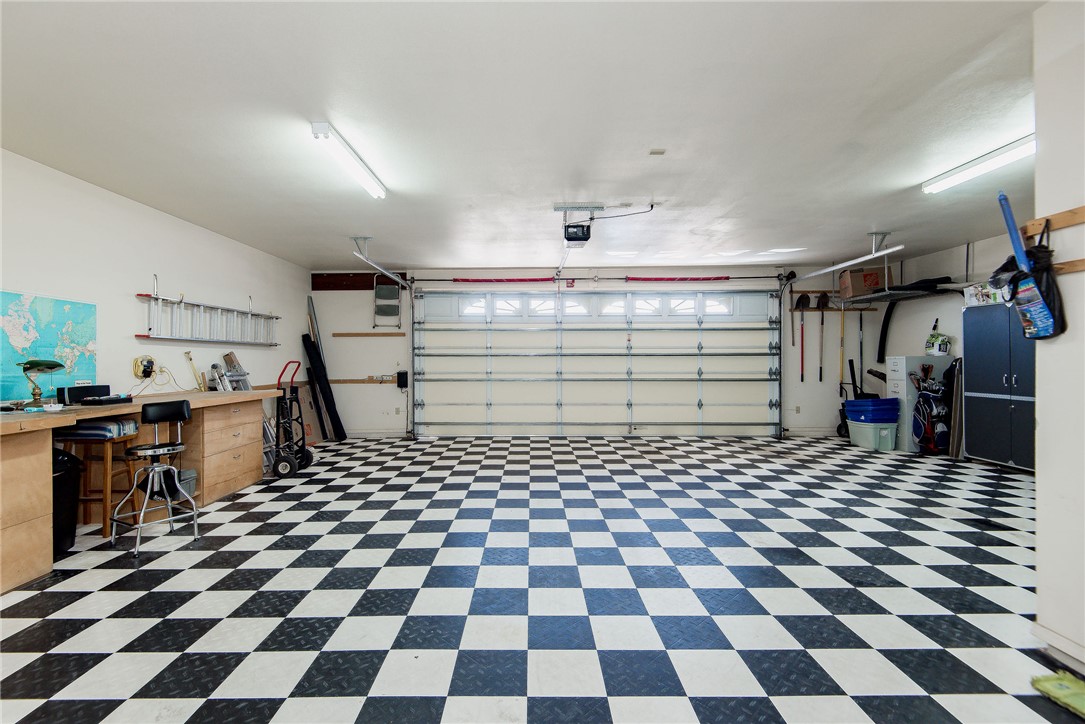 5832 S Wishing Well Drive