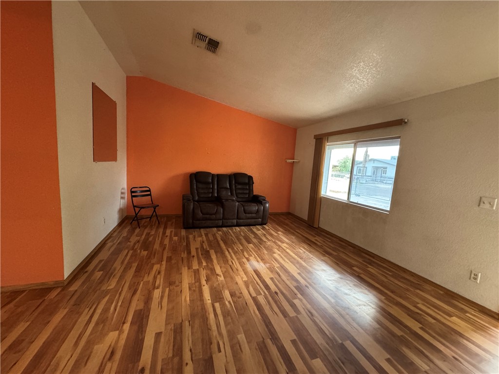 881 San Juan Circle