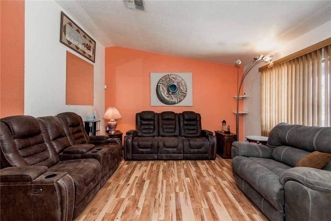 881 San Juan Circle