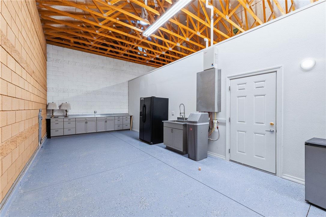 2187 E Pescador Drive