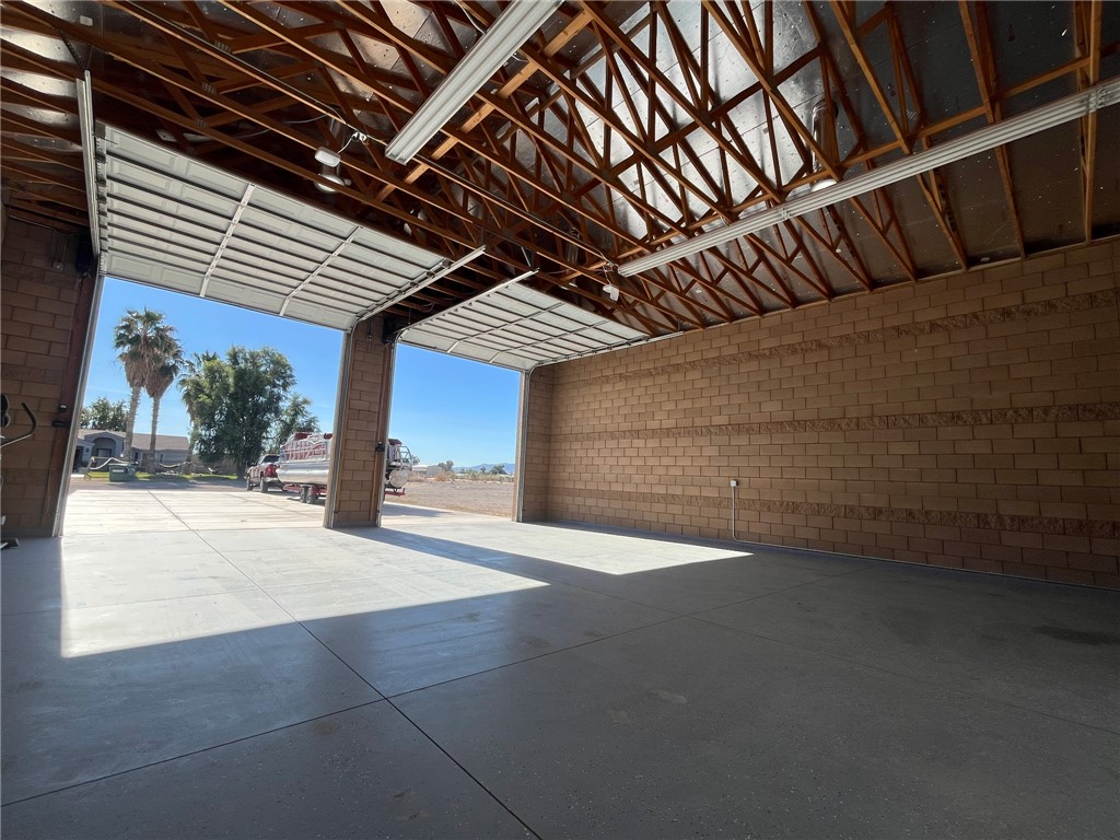 2187 E Pescador Drive