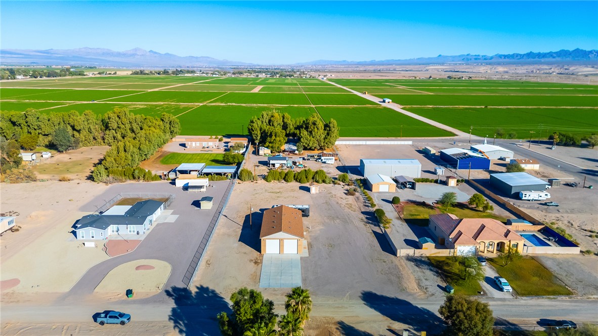 2187 E Pescador Drive