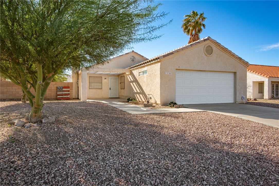 1796 E Bear Creek Way