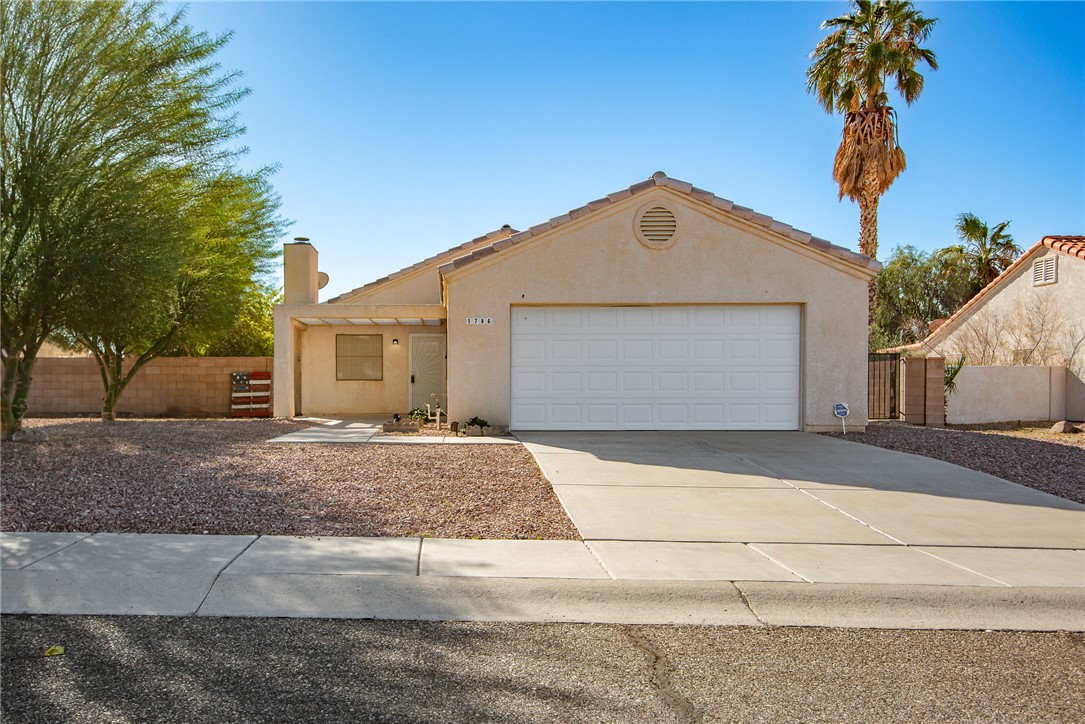 1796 E Bear Creek Way