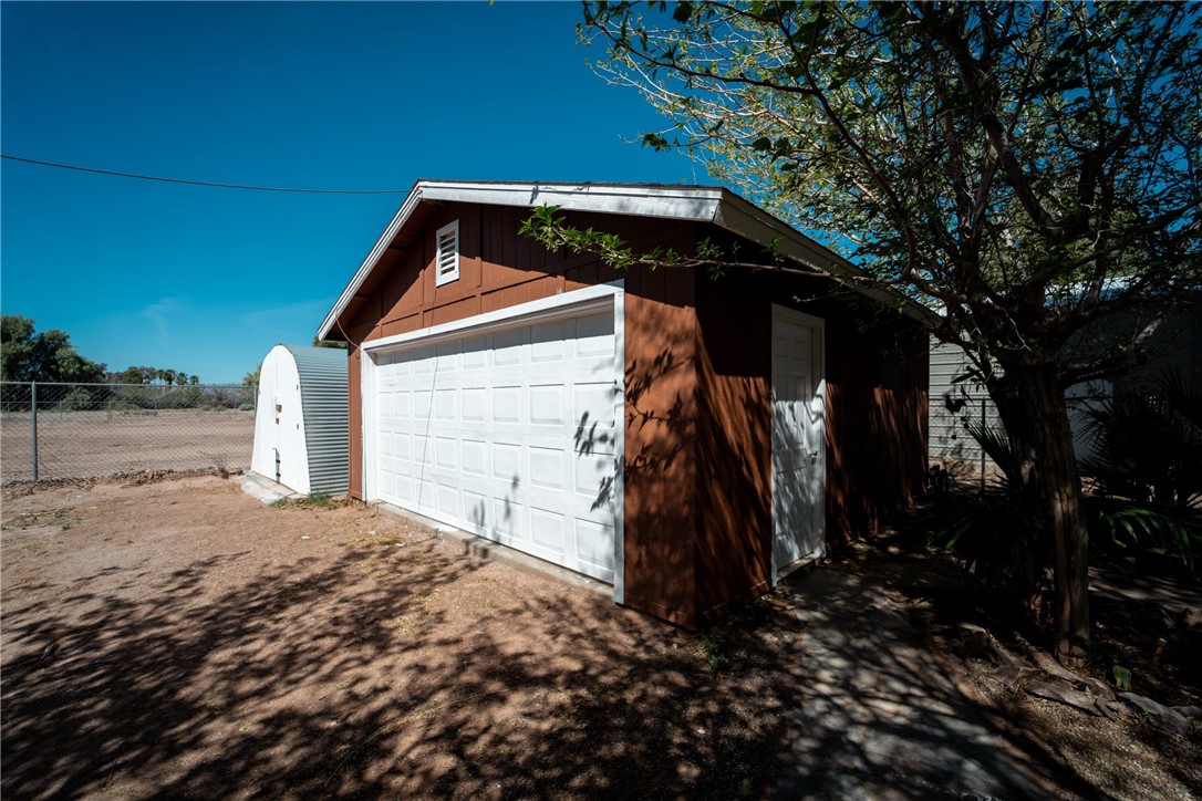 1985 E Laguna Road