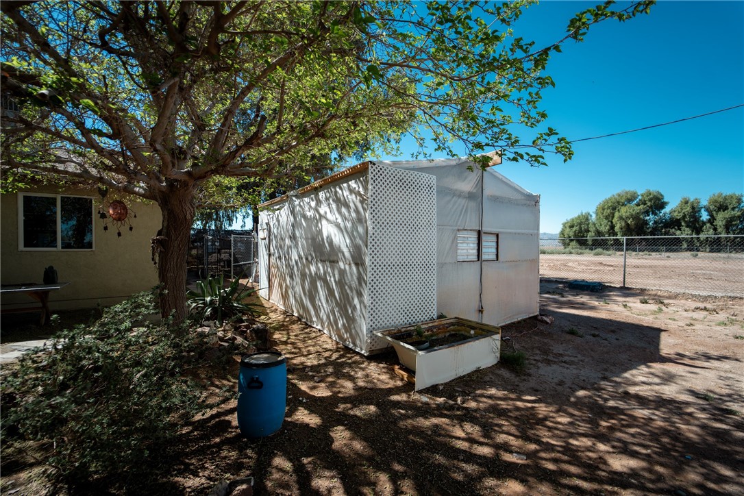 1985 E Laguna Road