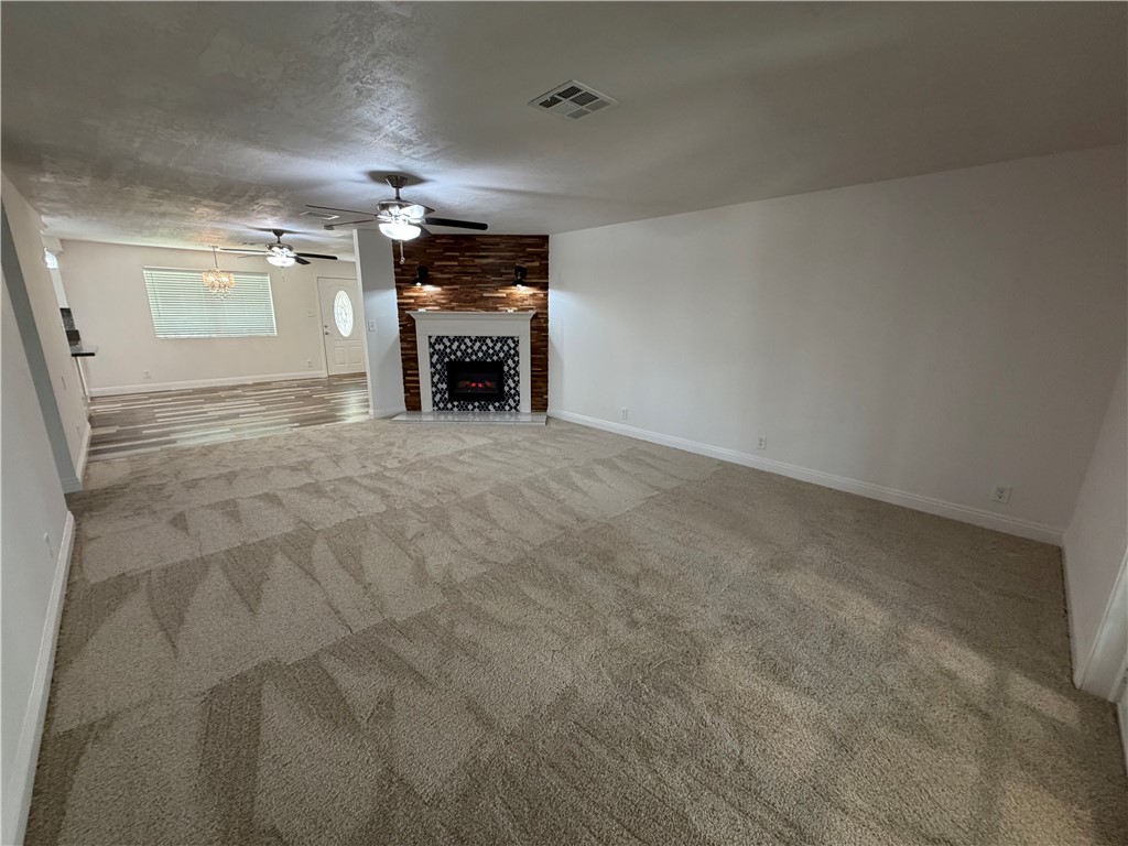 1985 E Laguna Road