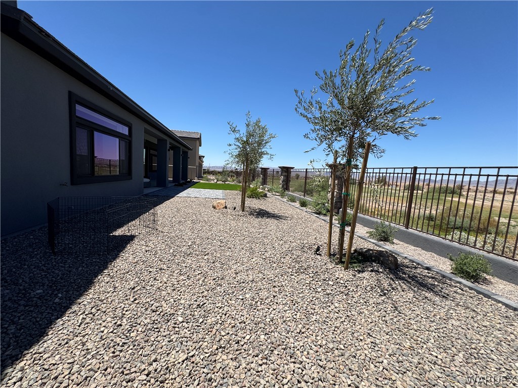 6407 S Calle Serena