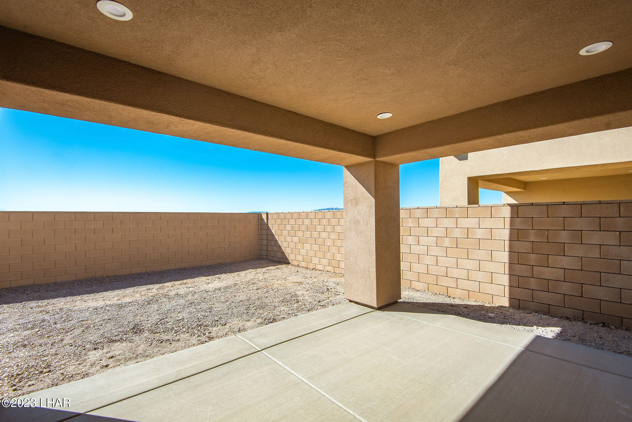 1976 E Winter Haven Dr