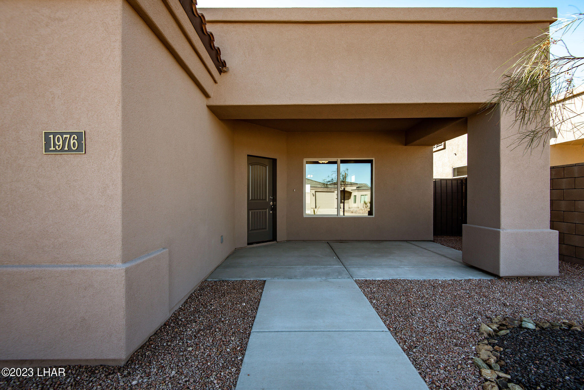 1976 E Winter Haven Dr