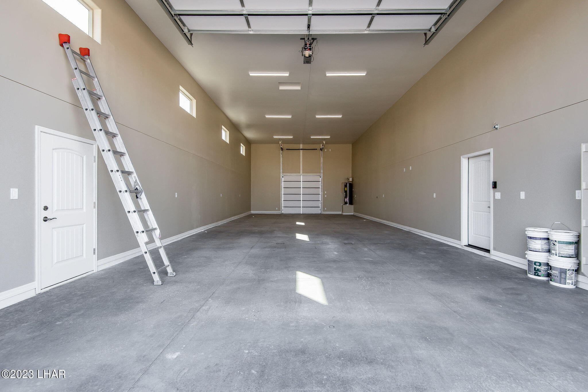 1976 E Winter Haven Dr