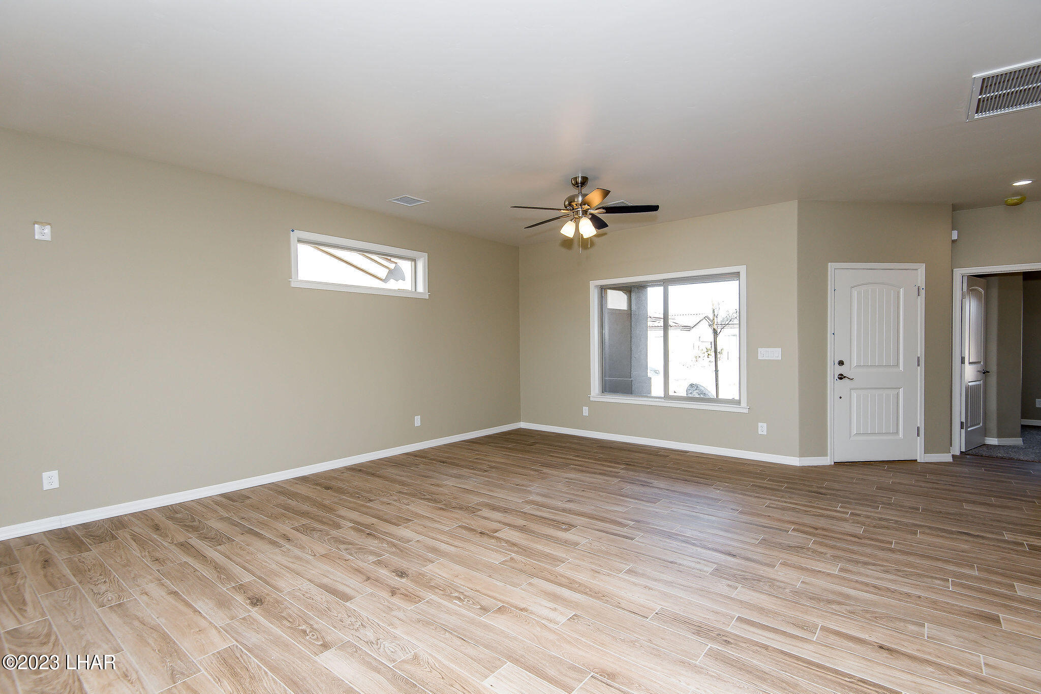 1976 E Winter Haven Dr