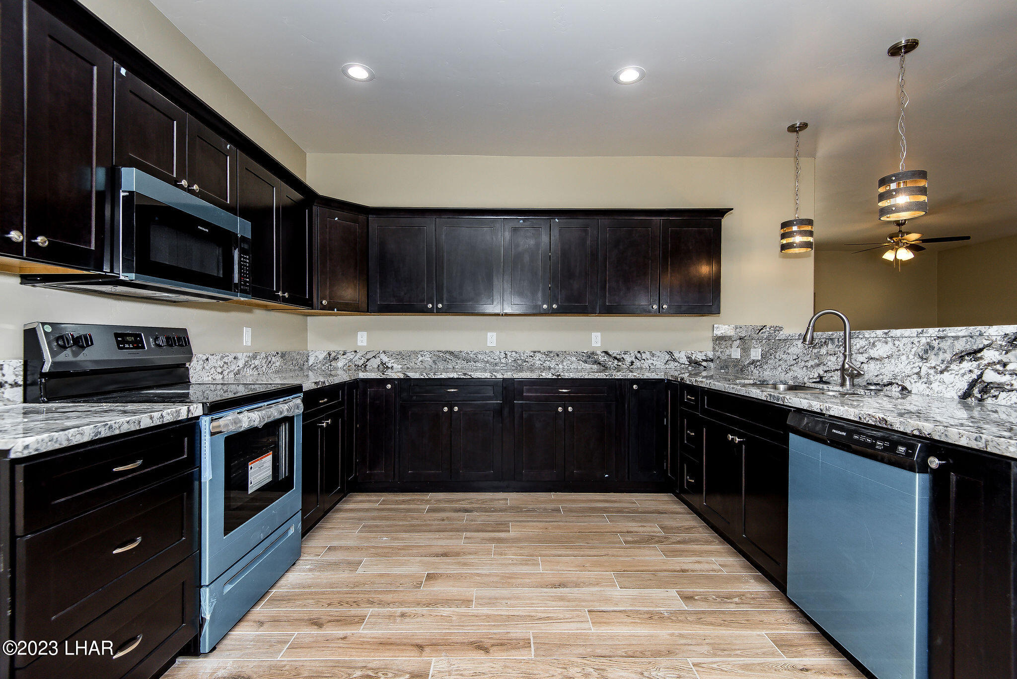 1976 E Winter Haven Dr