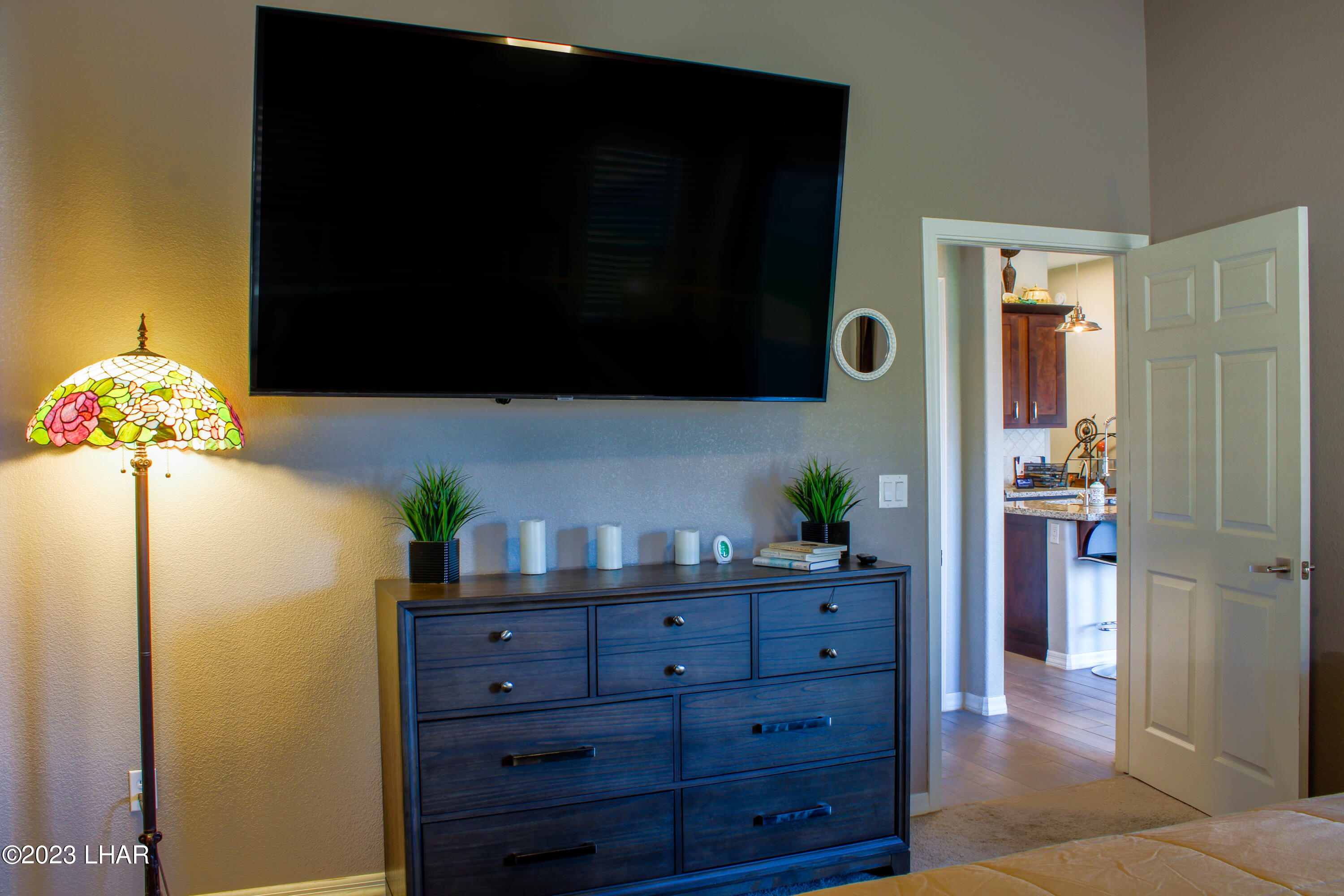 2079 E Desert Greens Dr