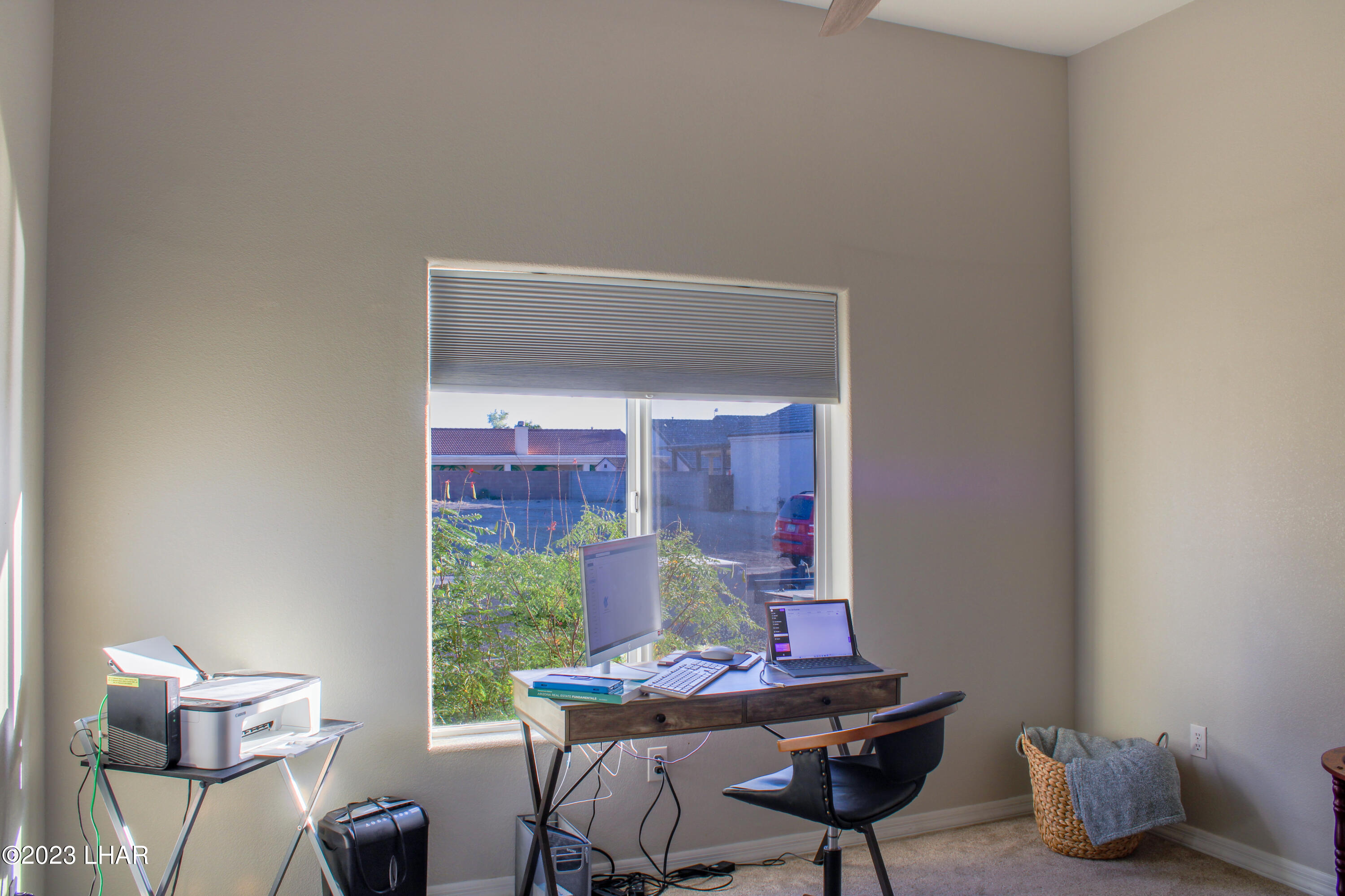 2079 E Desert Greens Dr