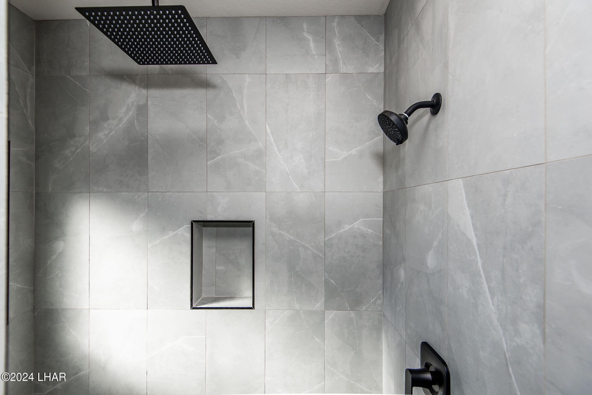 890 Florence Ave, 209