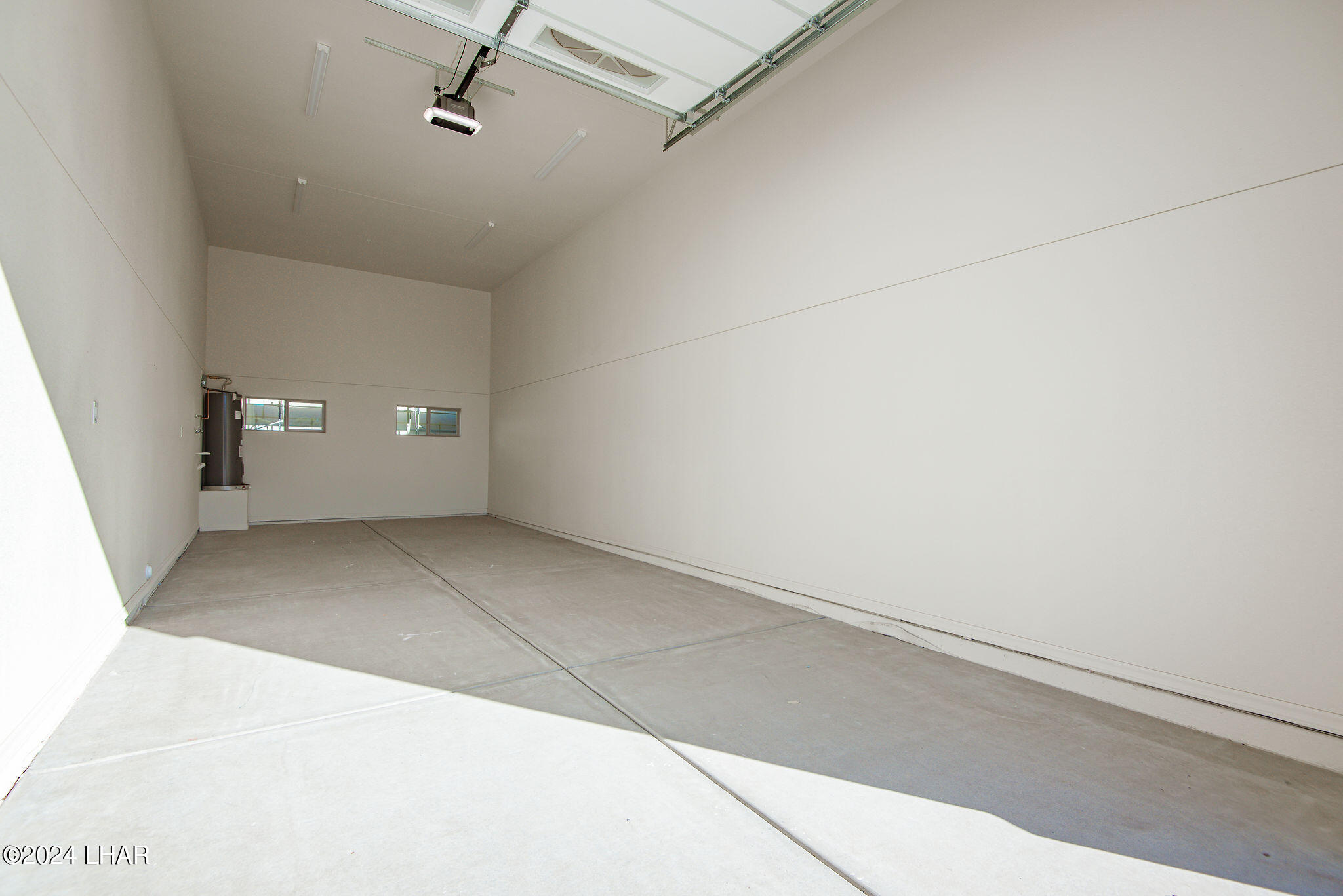 890 Florence Ave, 209