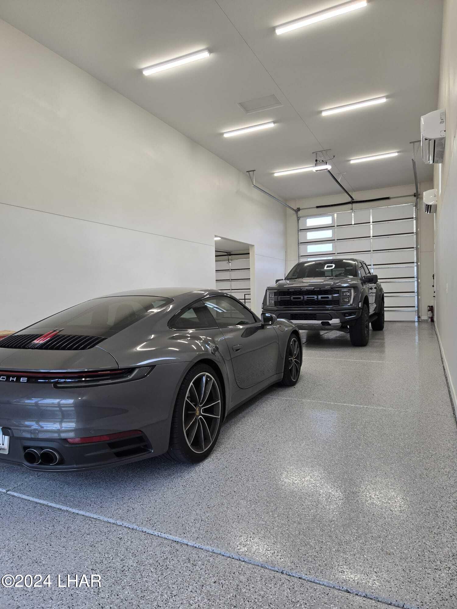 2114 E Calle Salamanca