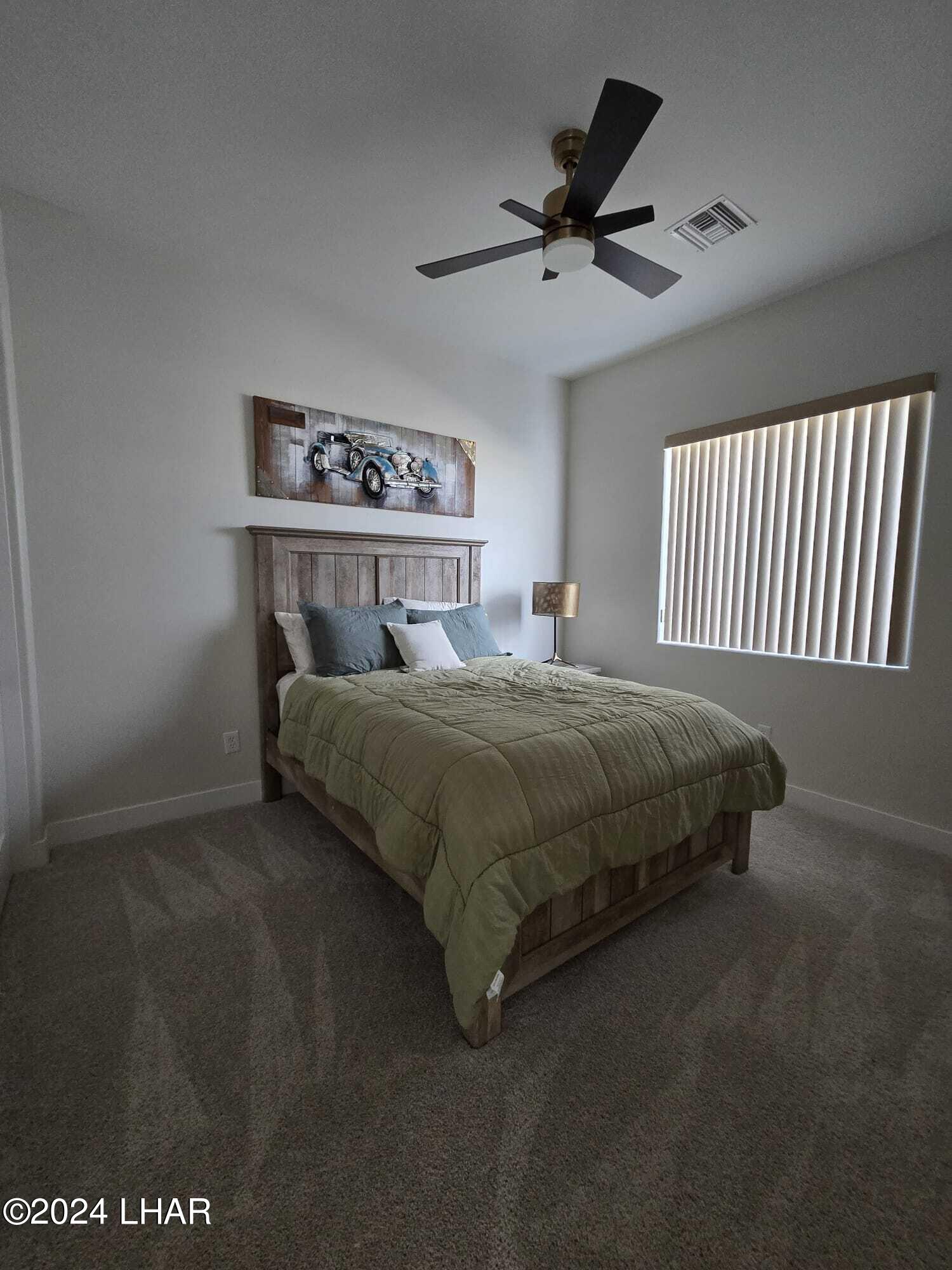 2114 E Calle Salamanca