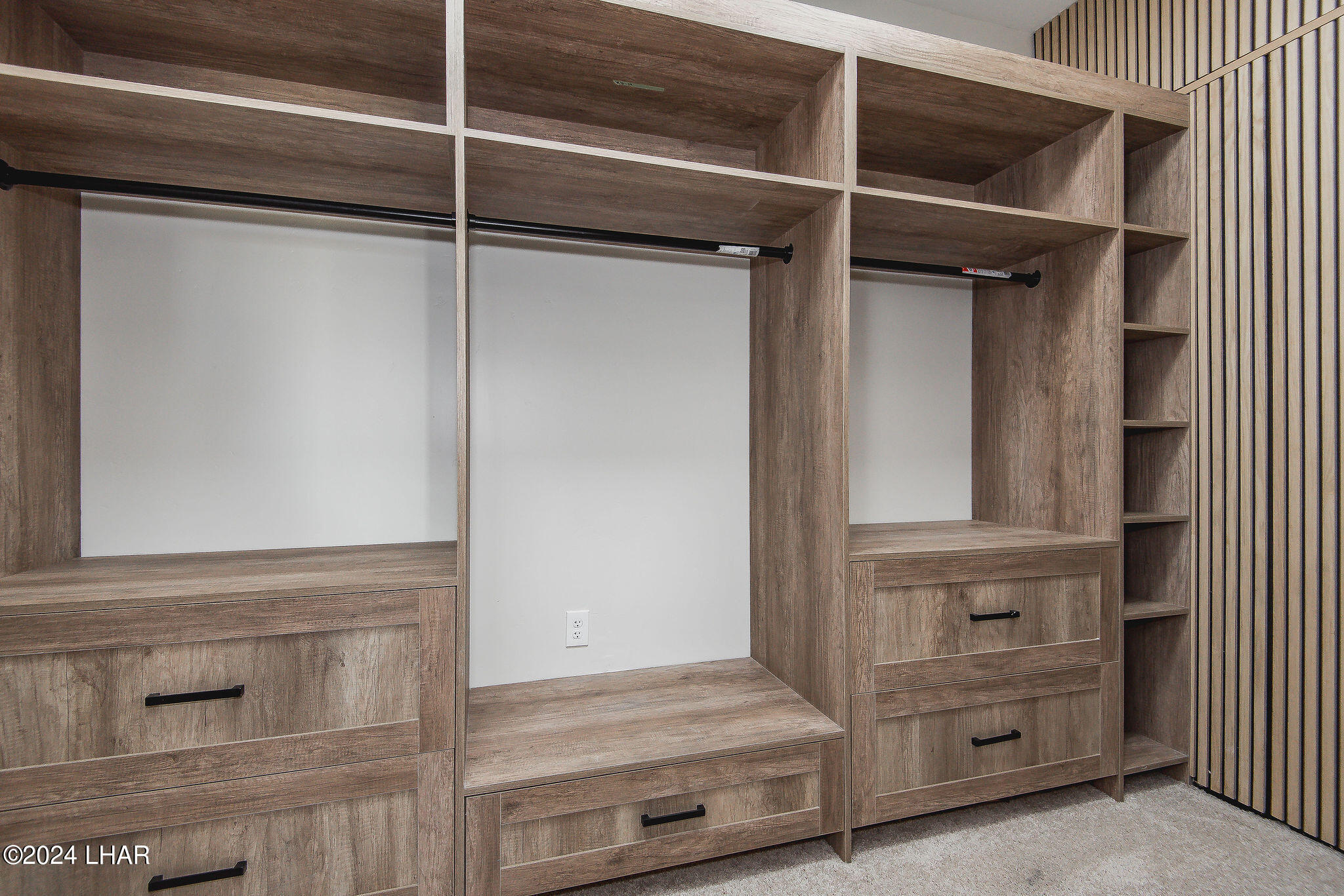 2114 E Calle Salamanca