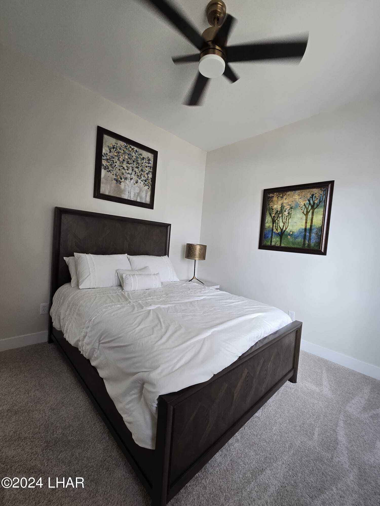 2114 E Calle Salamanca