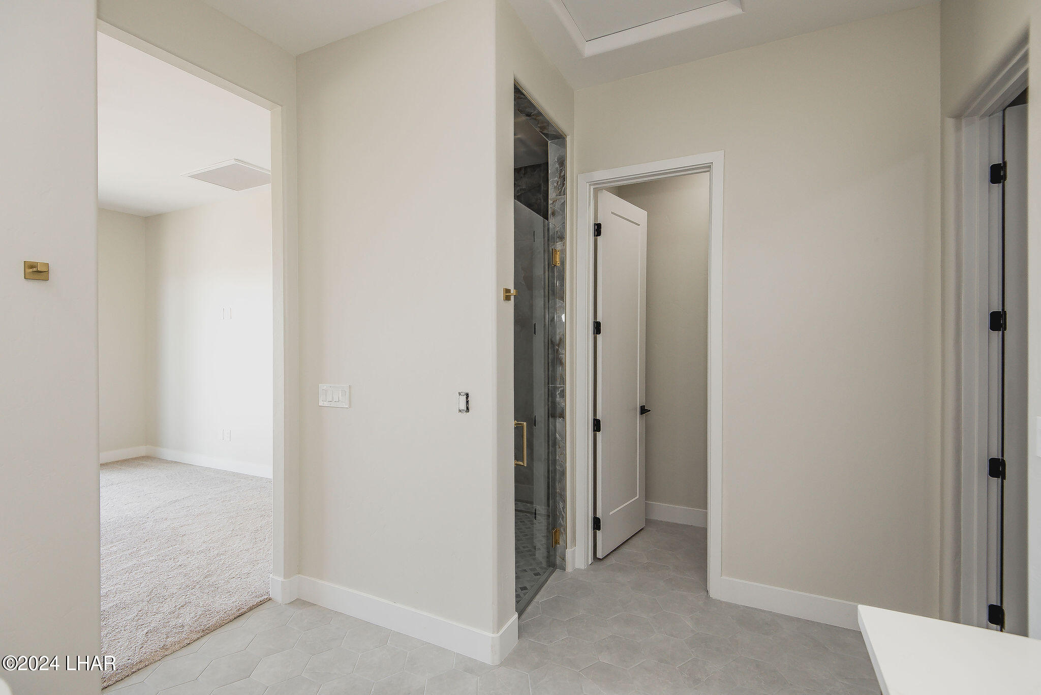 2114 E Calle Salamanca