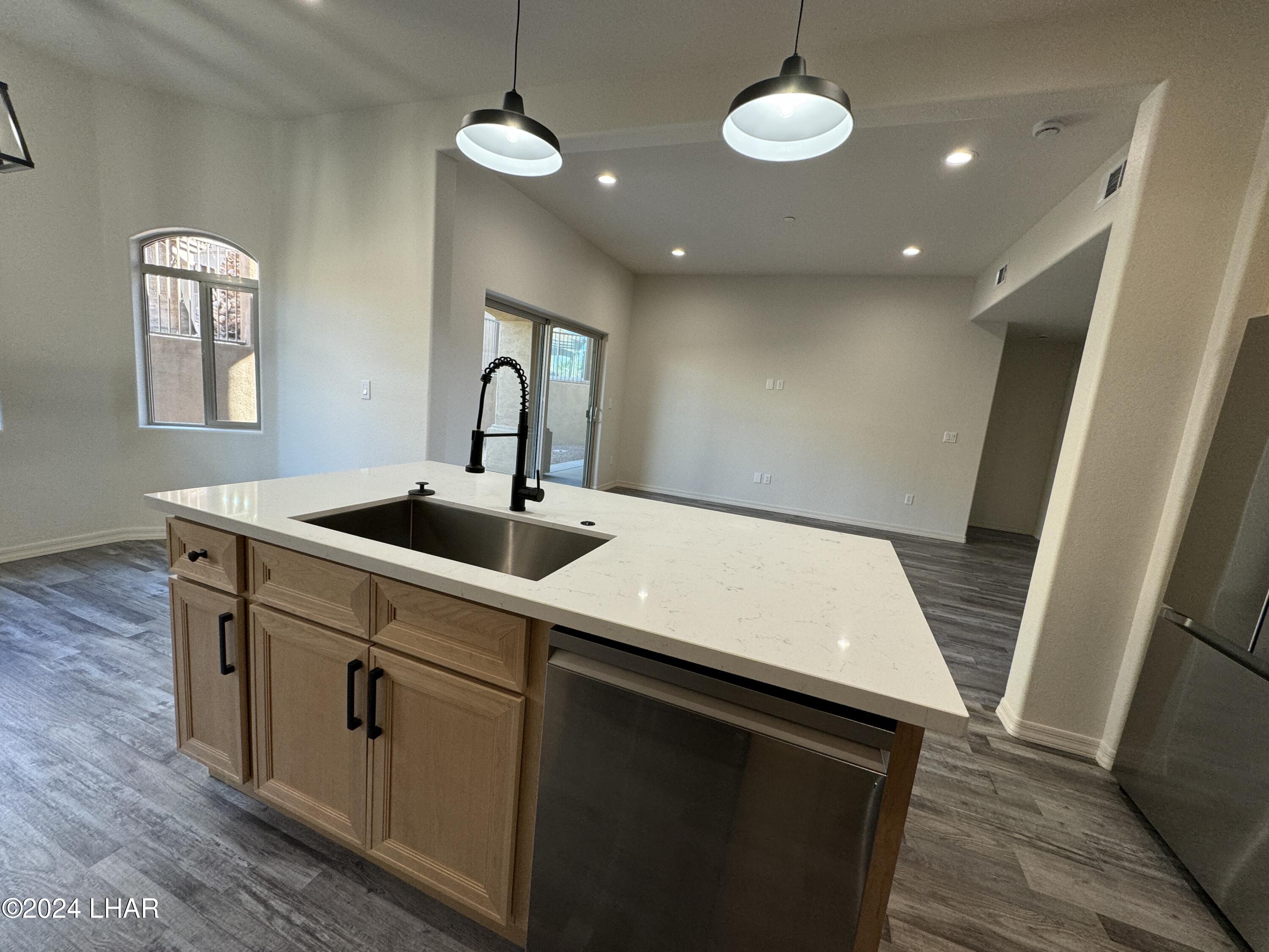 890 Florence Ave, 104