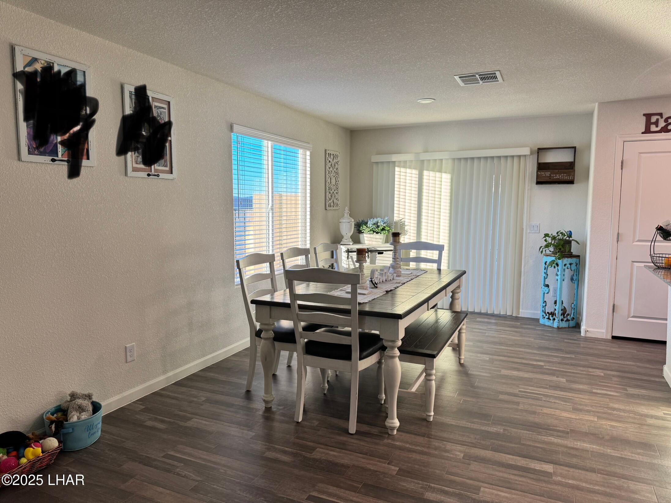 6533 Black Canyon Dr