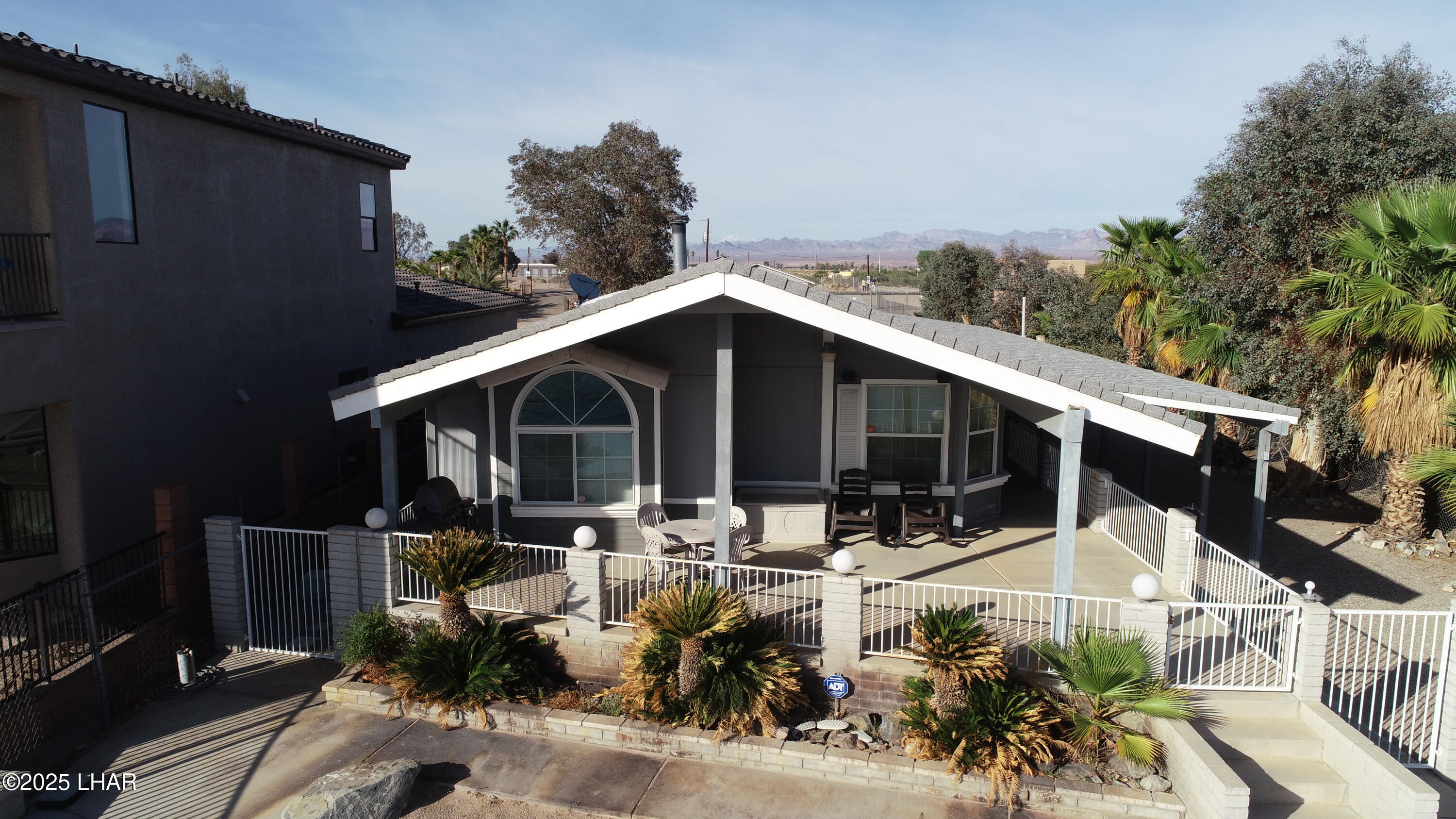 1370 Dike Rd, Mohave Valley