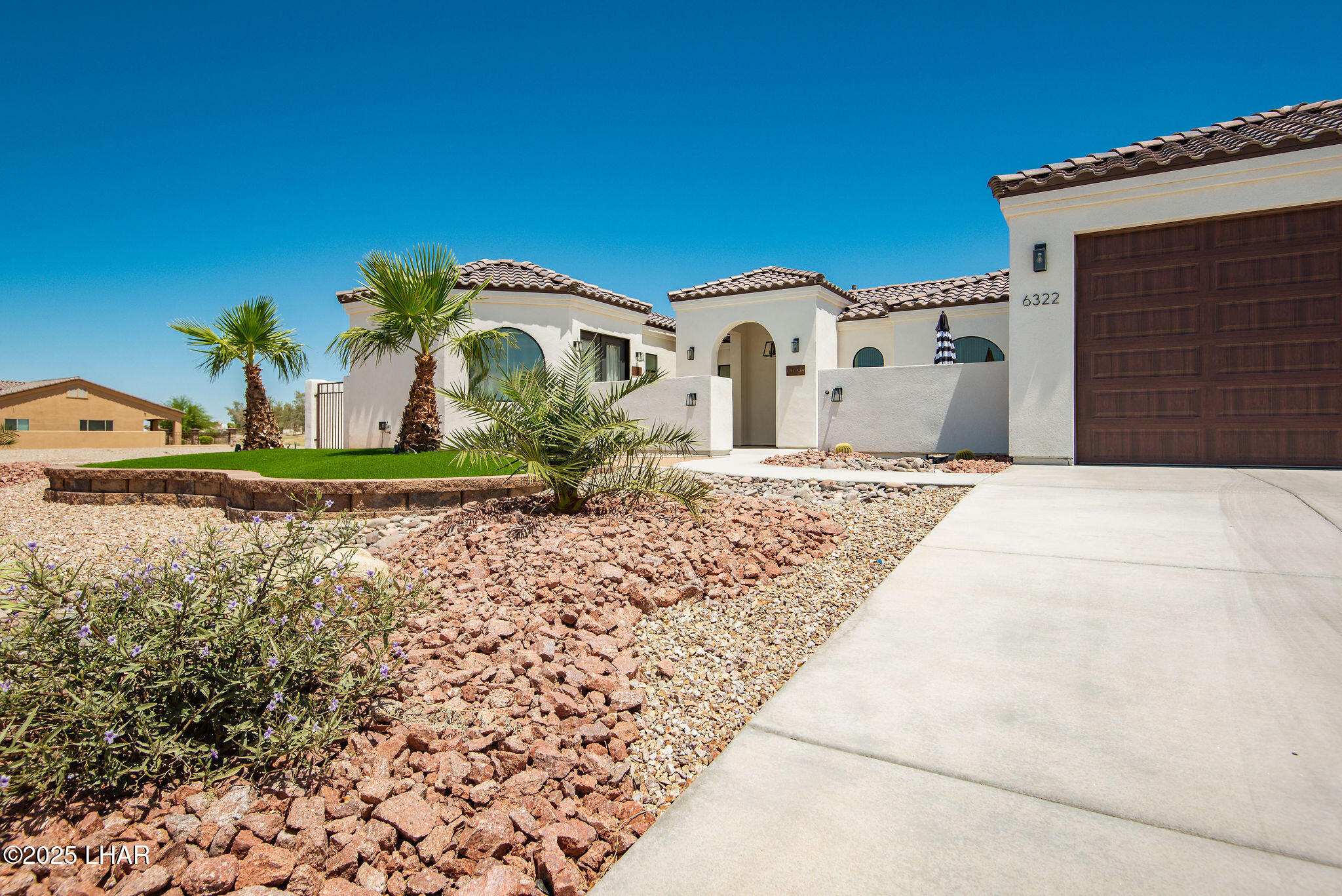 6322 S Via De Oro