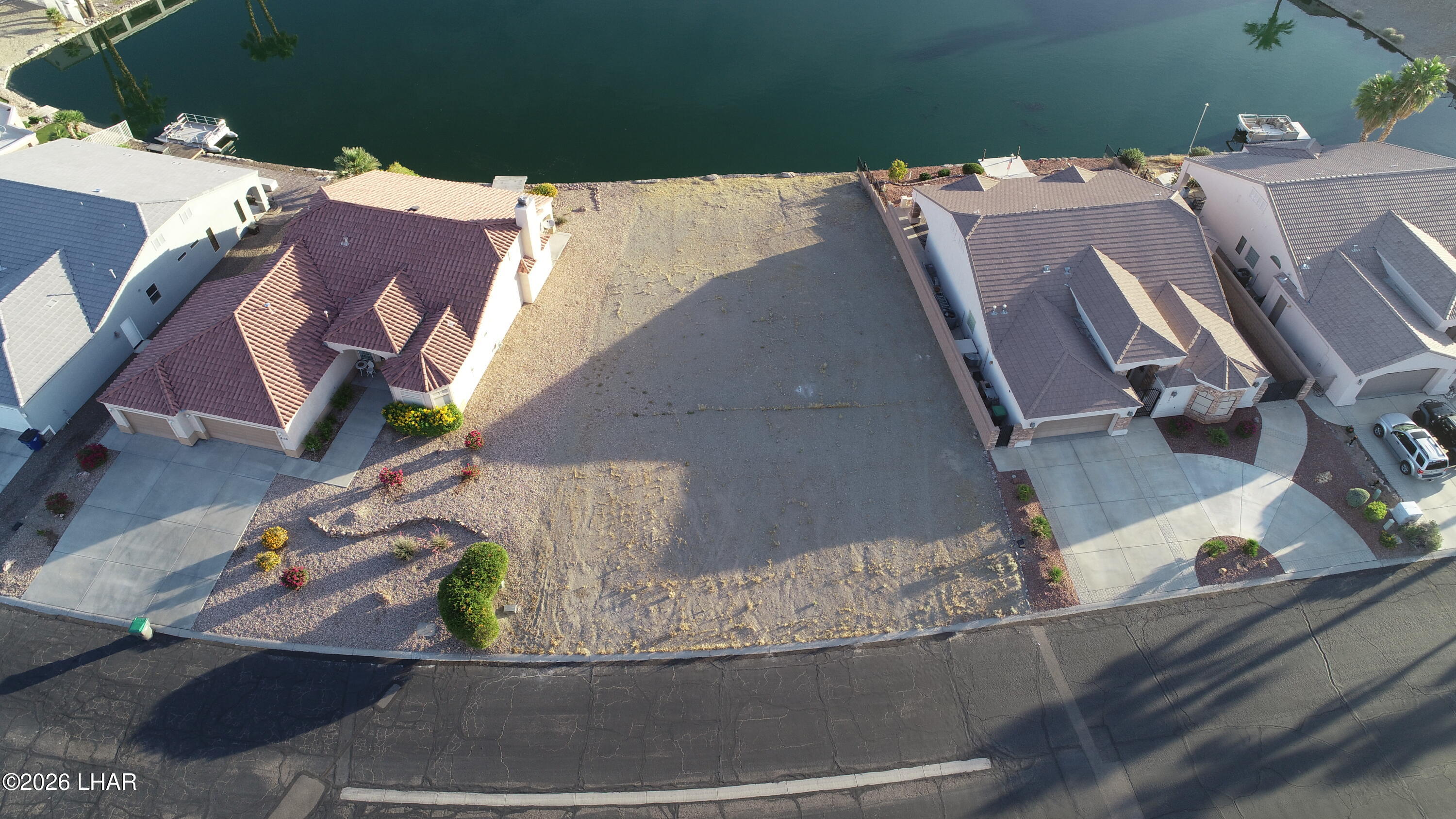2145 E Los Lagos Dr