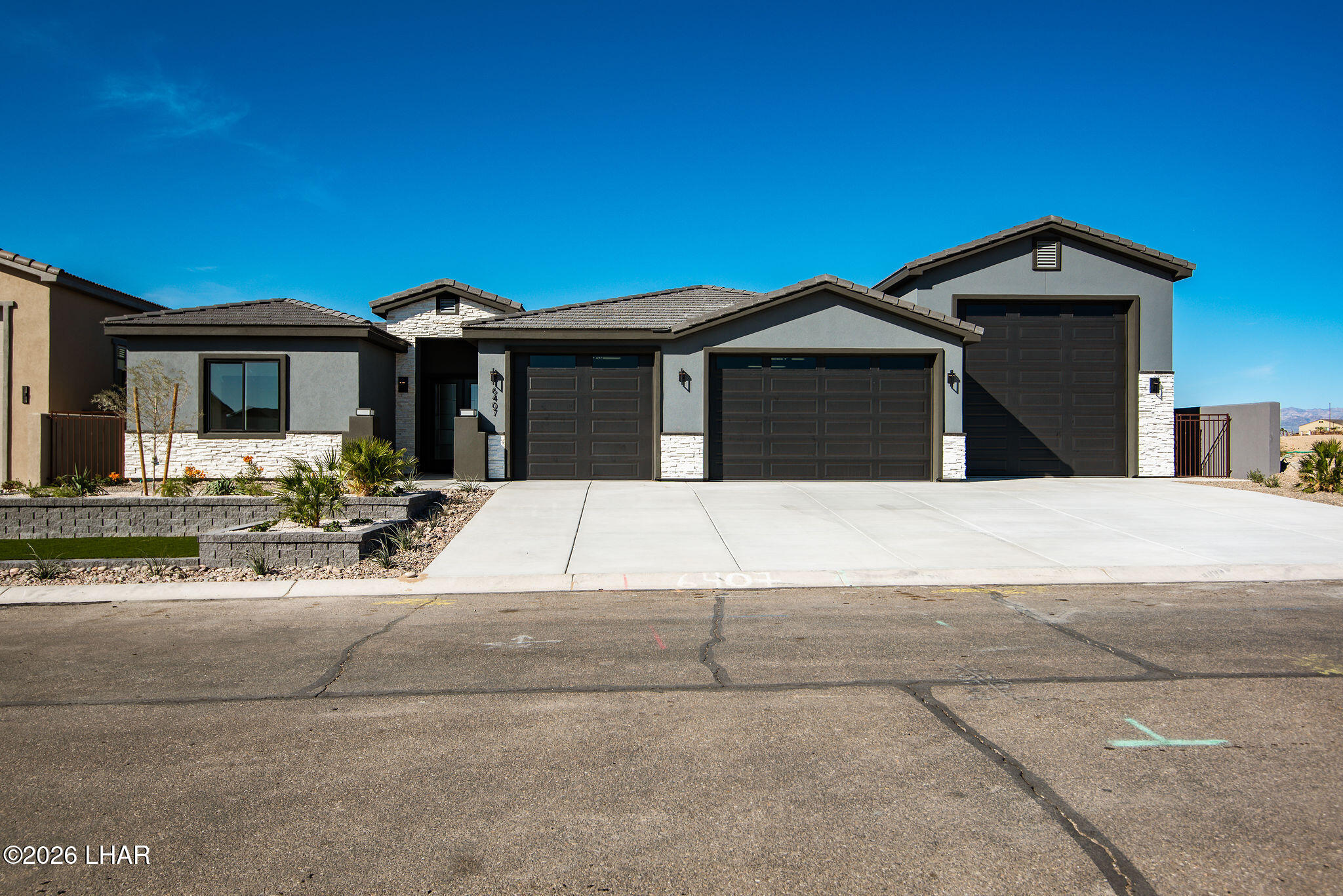 6407 S Calle Serena